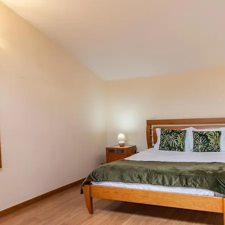 Pedras Pretas Apartment *